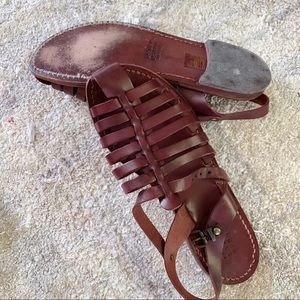 Barney’s Wmns Huaraches sandals size. 8